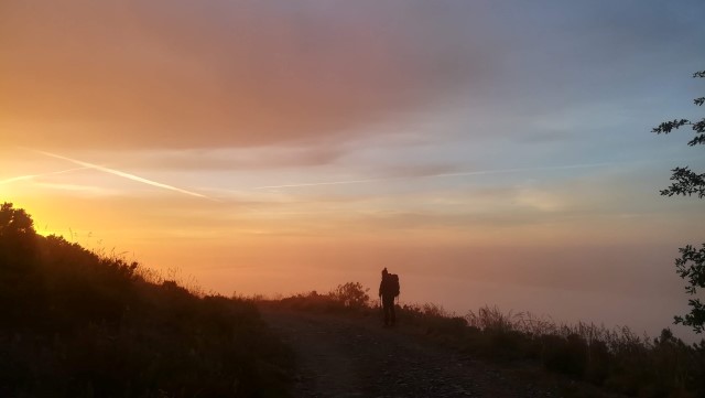 camino sunrise